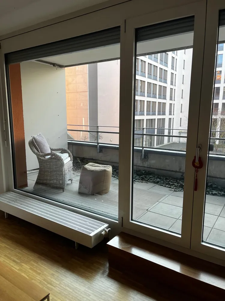 2 Zimmer Wohnung mit 80 m² in Frankfurt am Main – Bild 2
