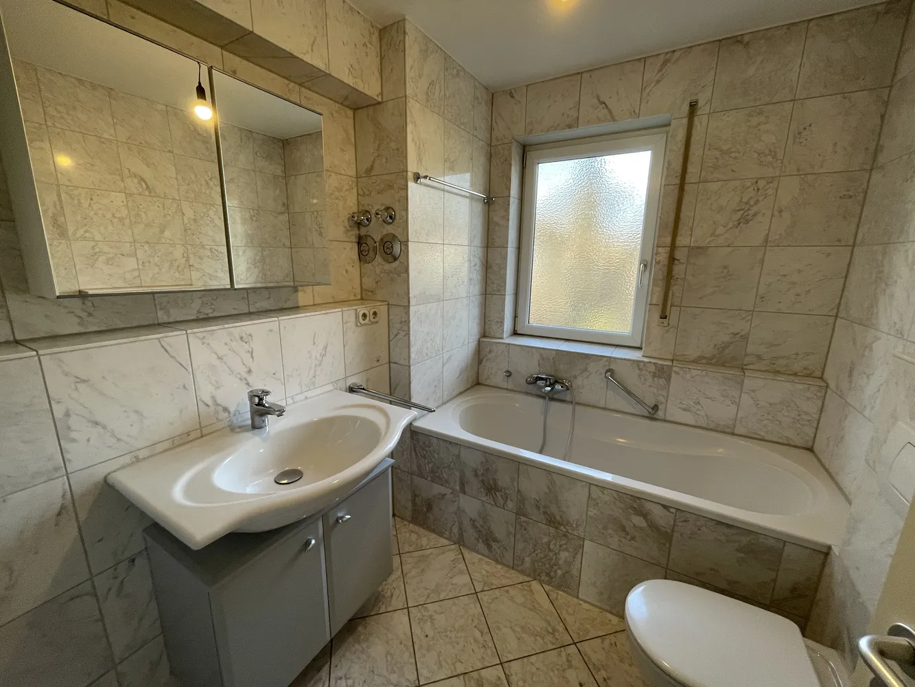 3 Zimmer Wohnung mit 82 m² in München – Bild 4
