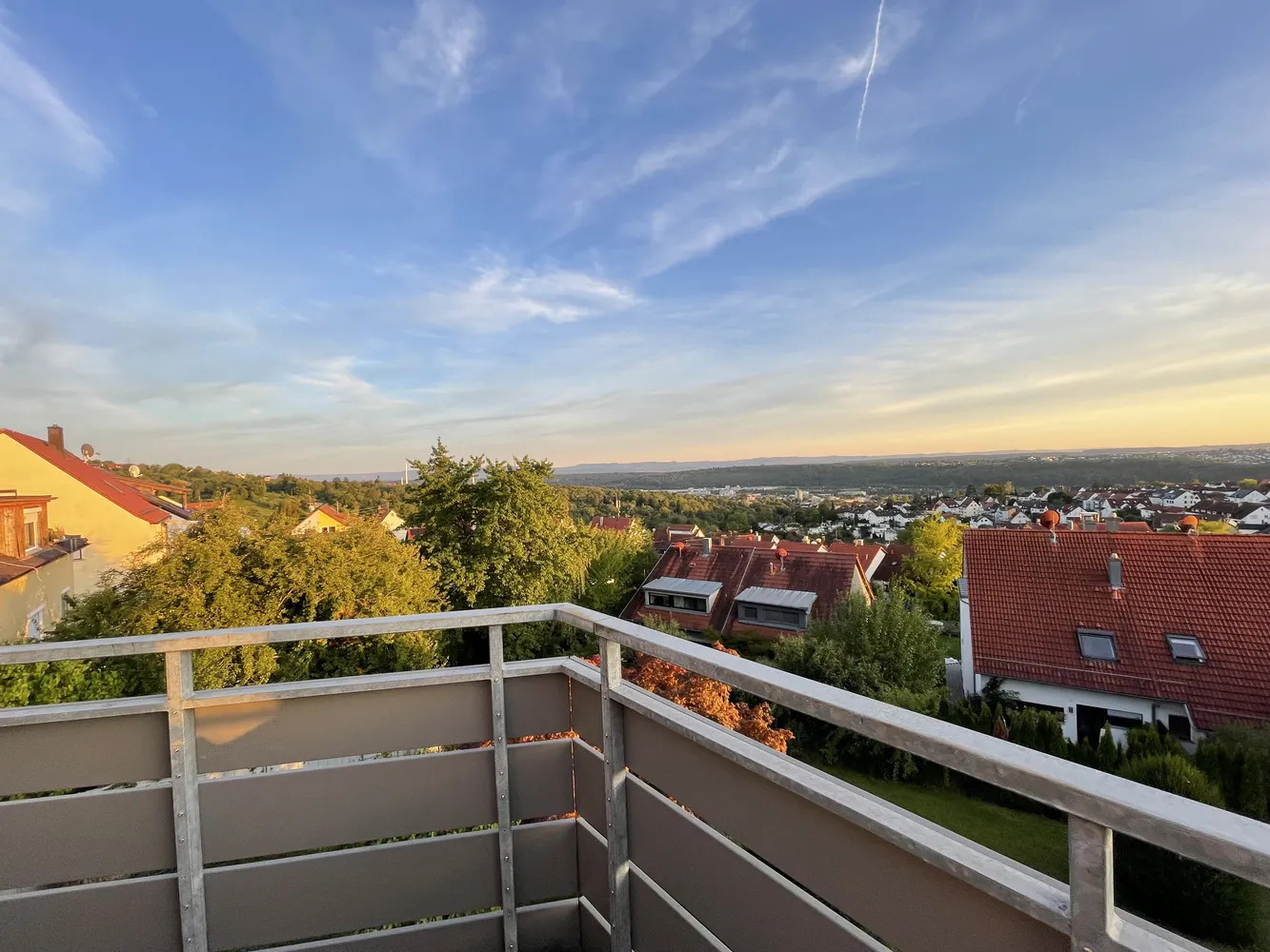 4 Zimmer Wohnung mit 95 m² in Esslingen am Neckar – Bild 2