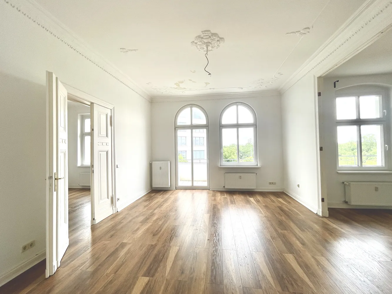 5 Zimmer Wohnung mit 155 m² in Berlin – Bild 1