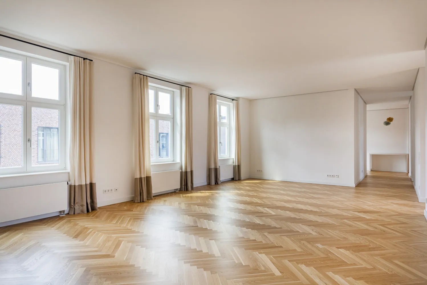 6 Zimmer Wohnung mit 238 m² in Hamburg – Bild 6