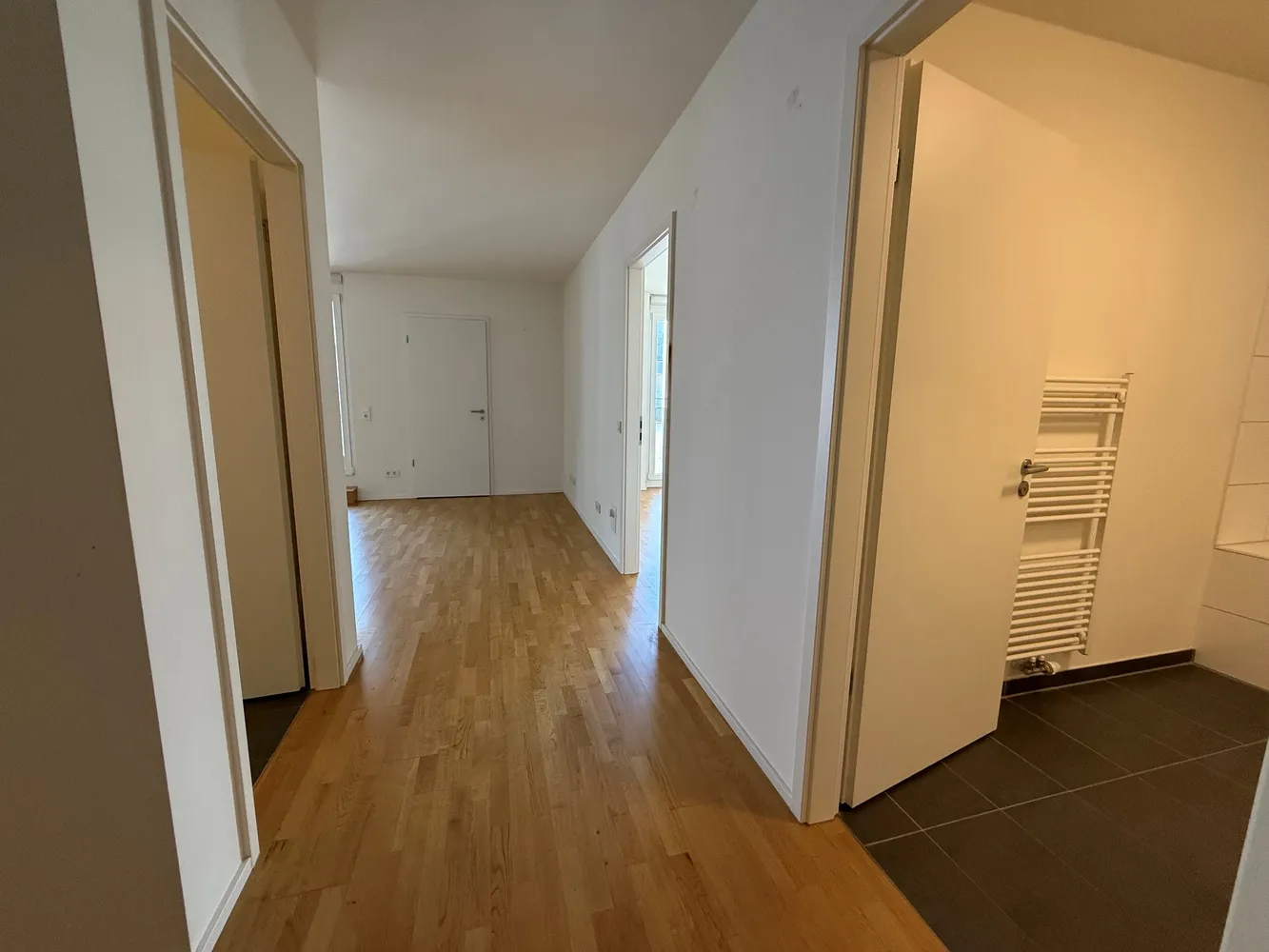 2 Zimmer Wohnung mit 86 m² in Stuttgart – Bild 2