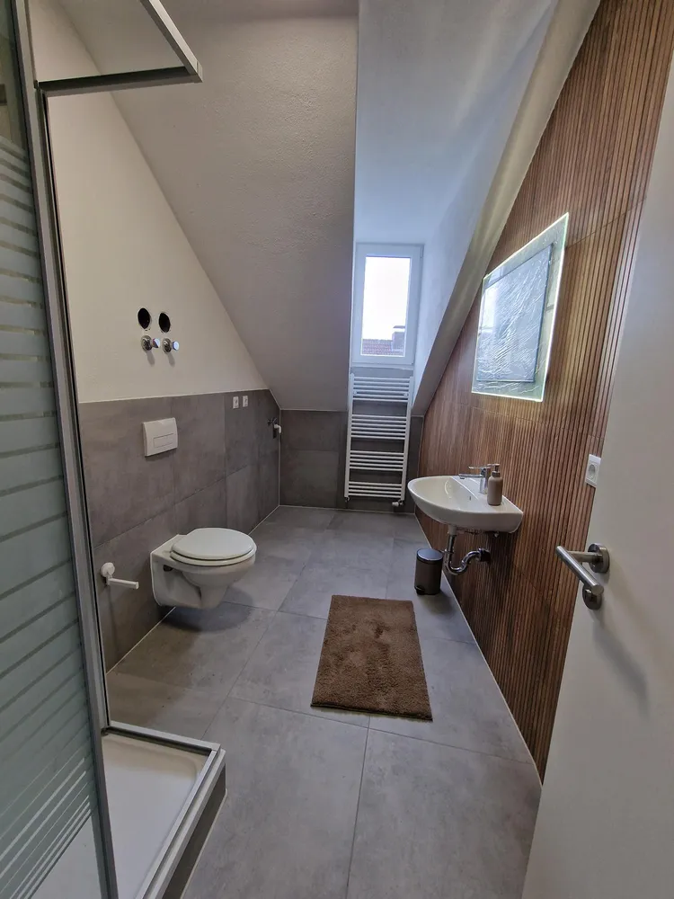 5 Zimmer Wohnung mit 125 m² in Hof – Bild 8