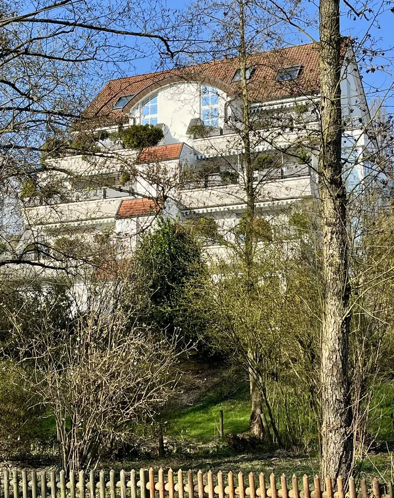 2 Zimmer Wohnung mit 70 m² in Leverkusen – Bild 1