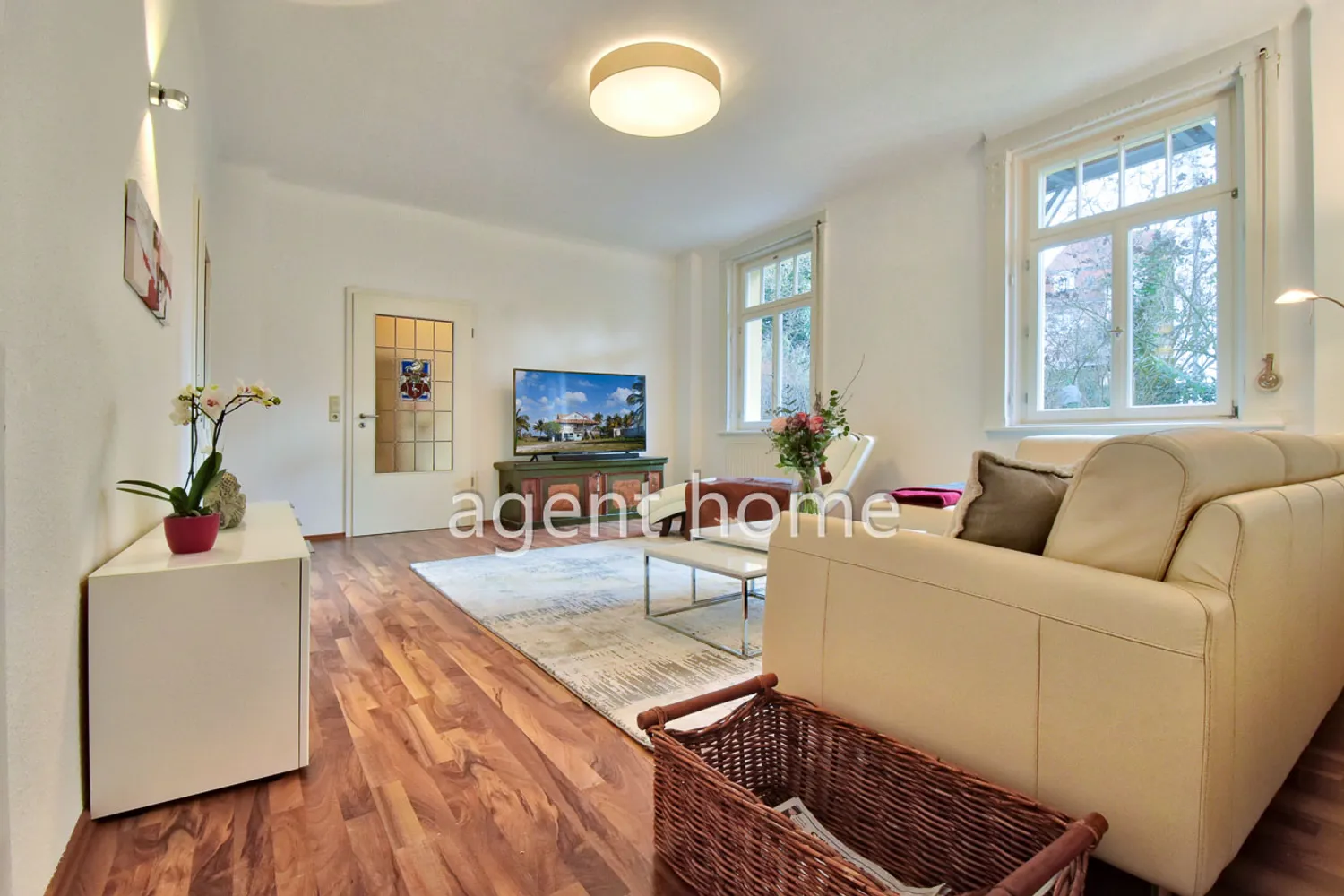 5 Zimmer Wohnung mit 110 m² in Stuttgart – Bild 1