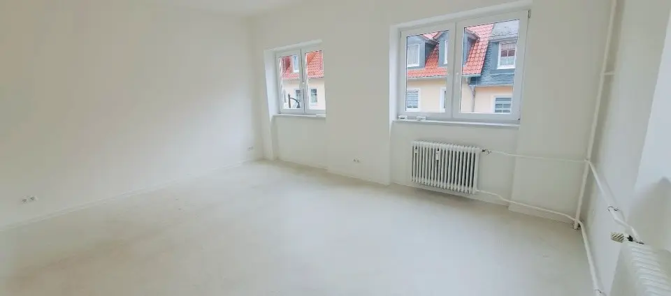 6 Zimmer Wohnung mit 165 m² in Suhl – Bild 2