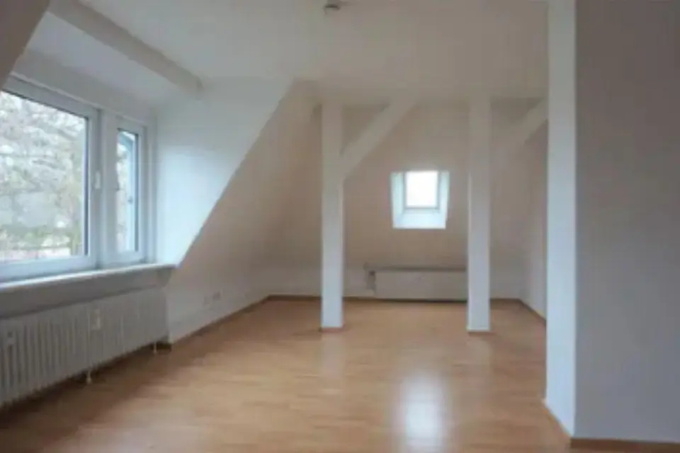 2 Zimmer Wohnung mit 74 m² in Hannover – Bild 1