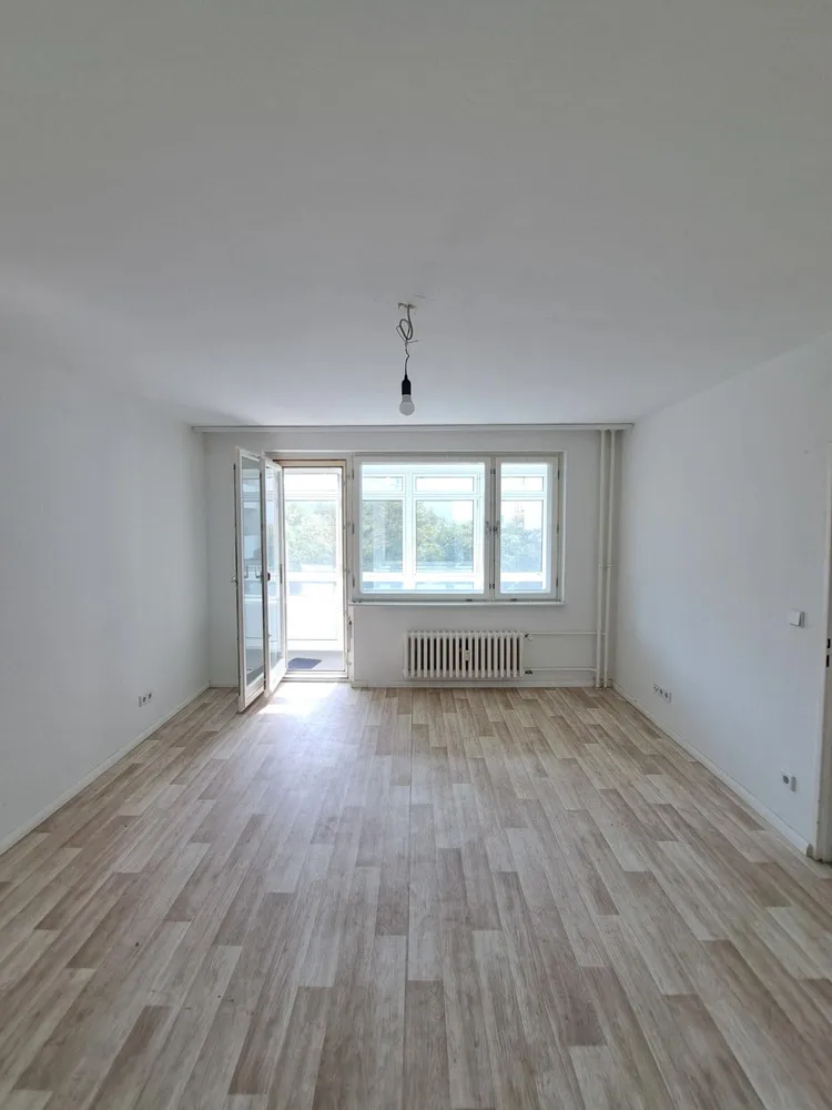 2 room apartment with 50 m² in Berlin – Photo 2