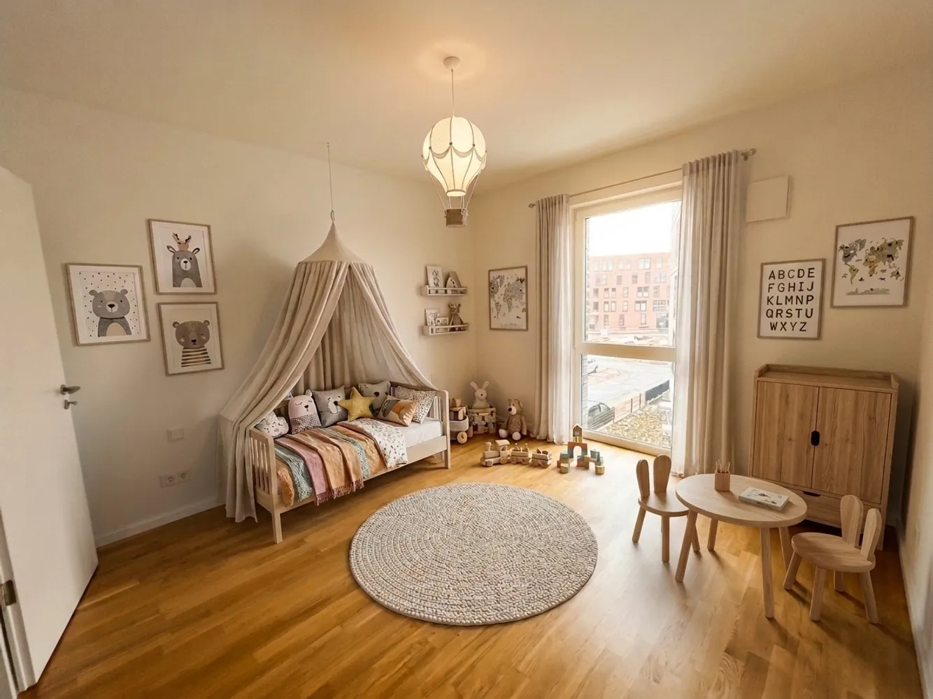 4 Zimmer Wohnung mit 102 m² in Celle – Bild 1