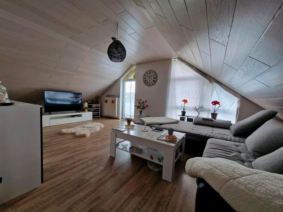 3 Zimmer Wohnung mit 98 m² in Limburg an der Lahn – Bild 2