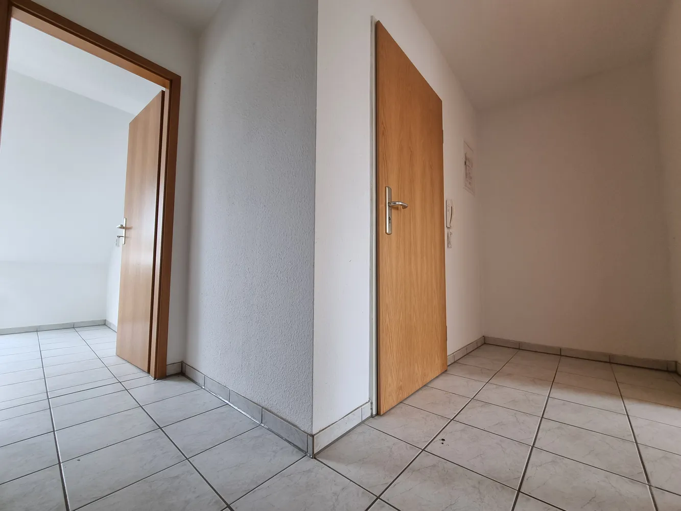 3 Zimmer Wohnung mit 70 m² in Halberstadt – Bild 2