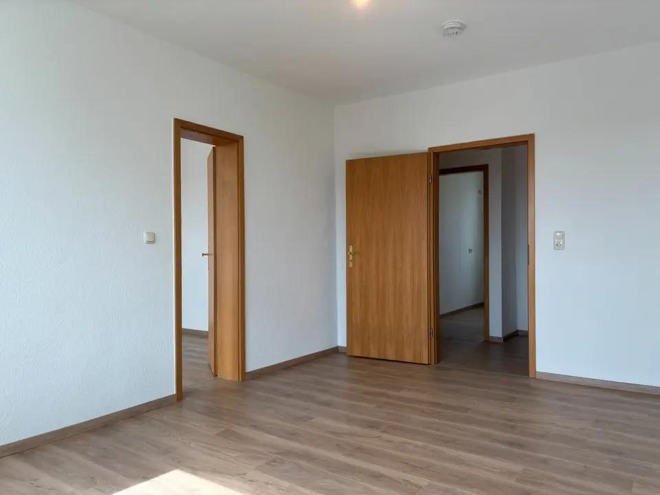 2 Zimmer Wohnung mit 44 m² in Crimmitschau – Bild 2