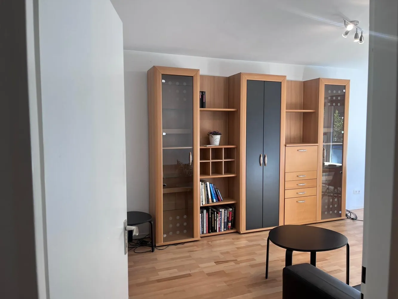 1 Zimmer Wohnung mit 35 m² in Wiesbaden – Bild 2