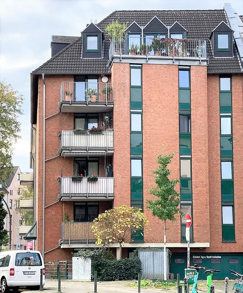 2 Zimmer Wohnung mit 75 m² in Düsseldorf – Bild 1
