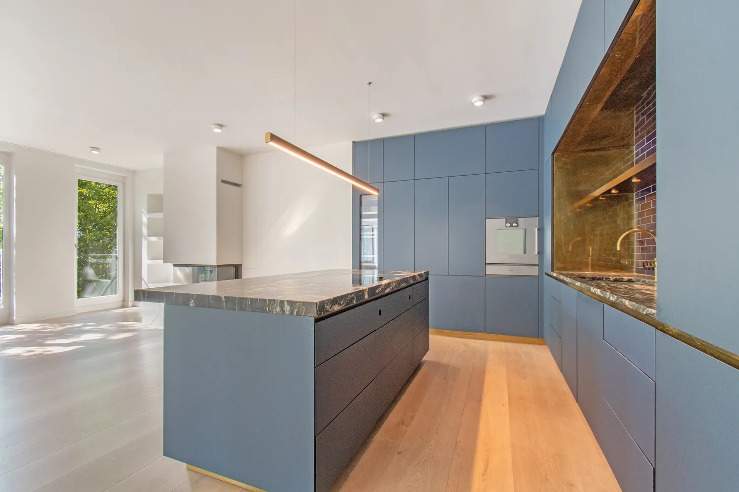 6 Zimmer Wohnung mit 317 m² in Hamburg – Bild 4