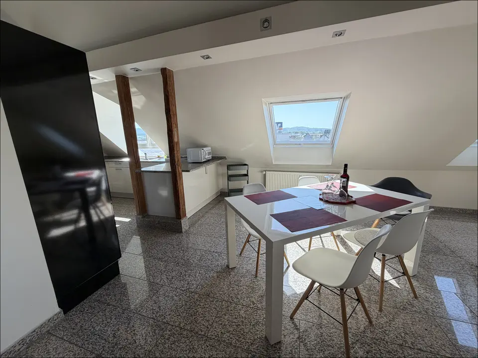 2 Zimmer Wohnung mit 100 m² in Aschaffenburg – Bild 4
