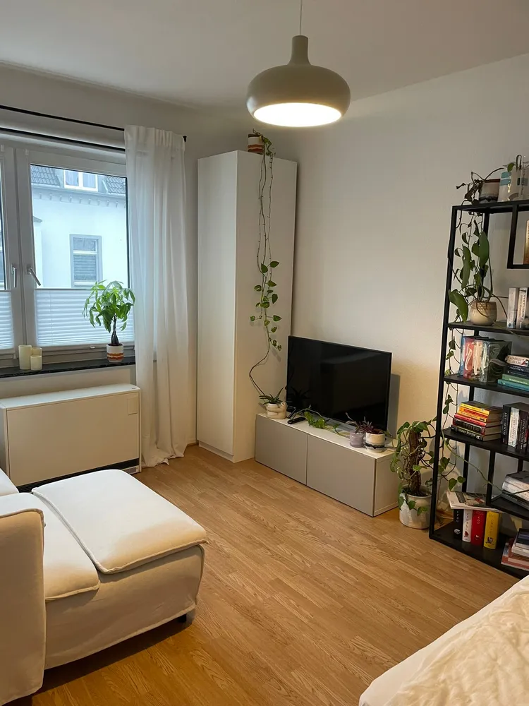 2 Zimmer Wohnung mit 37 m² in Düsseldorf – Bild 1