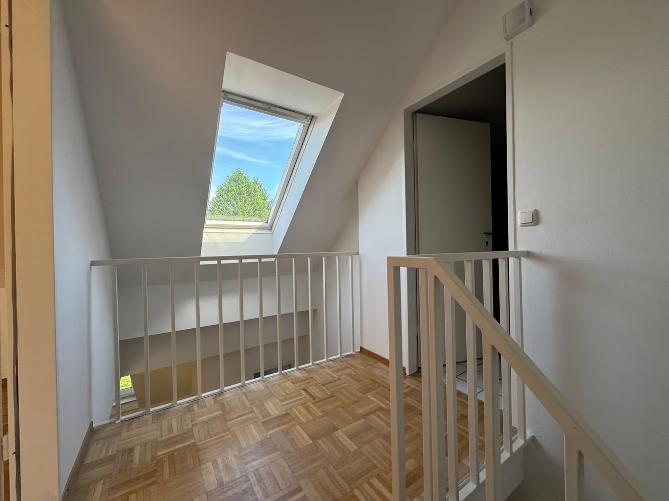 2 Zimmer Wohnung mit 83 m² in Hamburg – Bild 6
