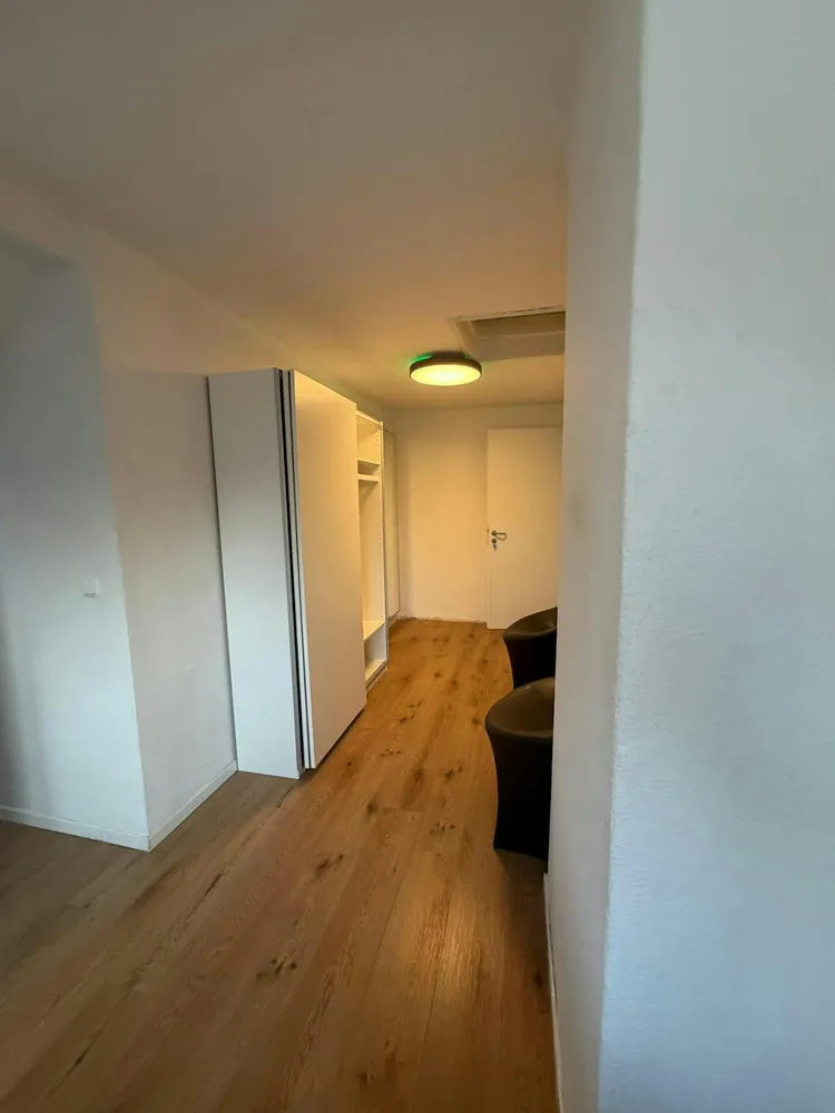 WG-Zimmer mit 14 m² in München – Bild 4