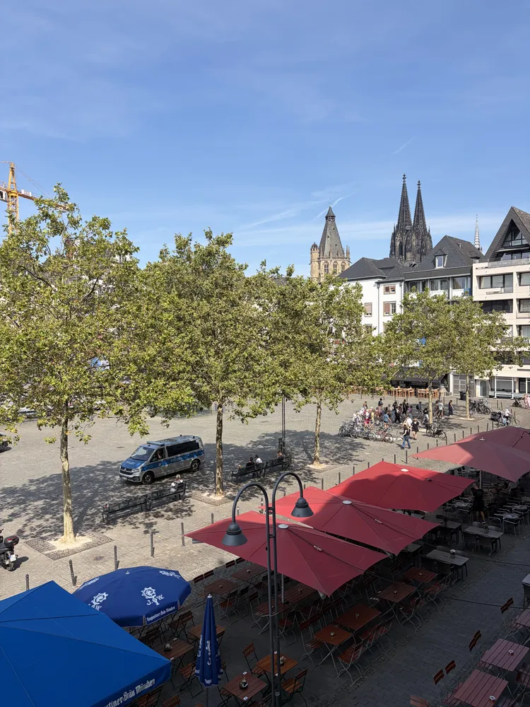 3 Zimmer Wohnung mit 87 m² in Köln – Bild 1
