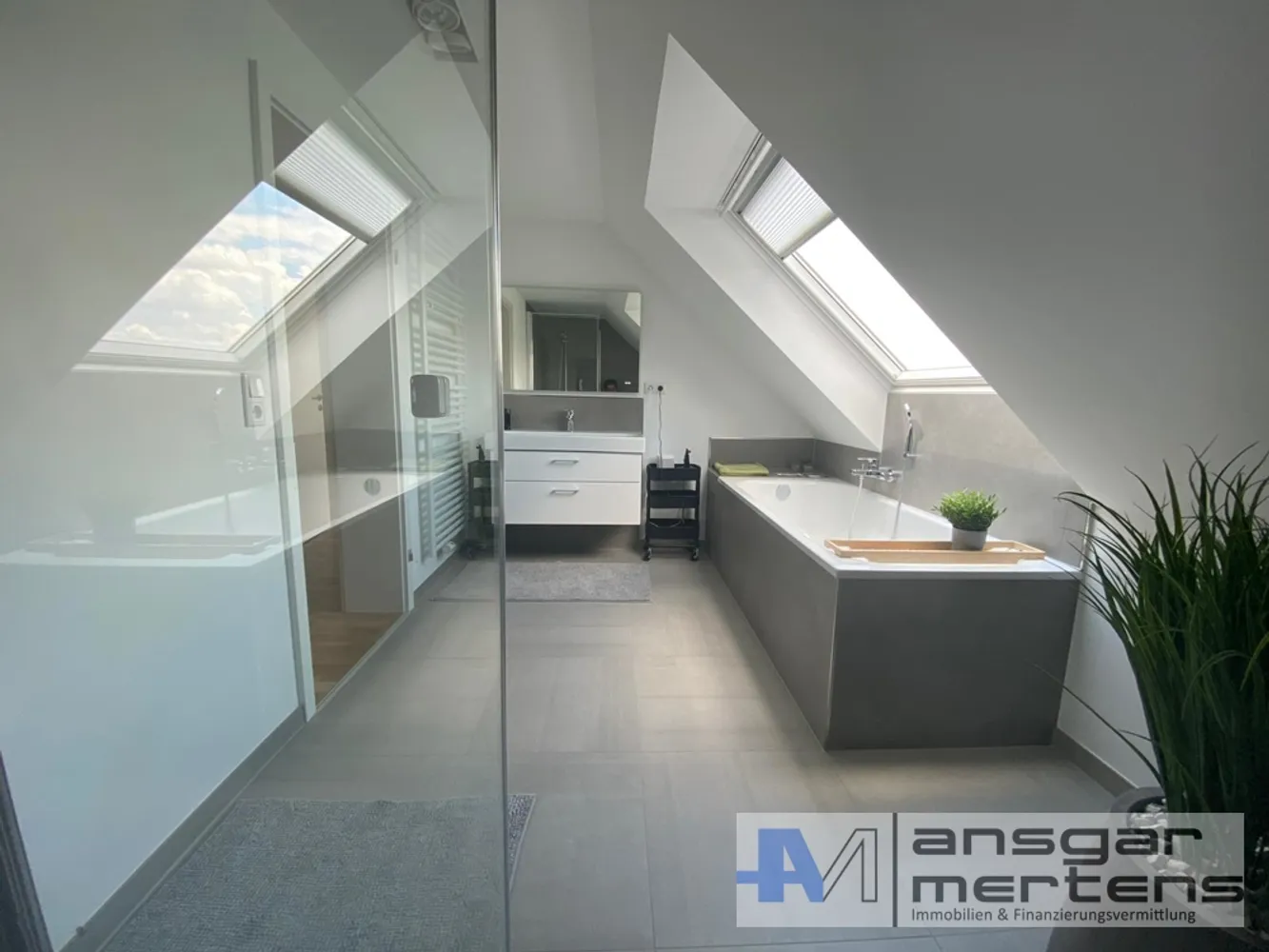 3 Zimmer Wohnung mit 143 m² in Mönchengladbach – Bild 9