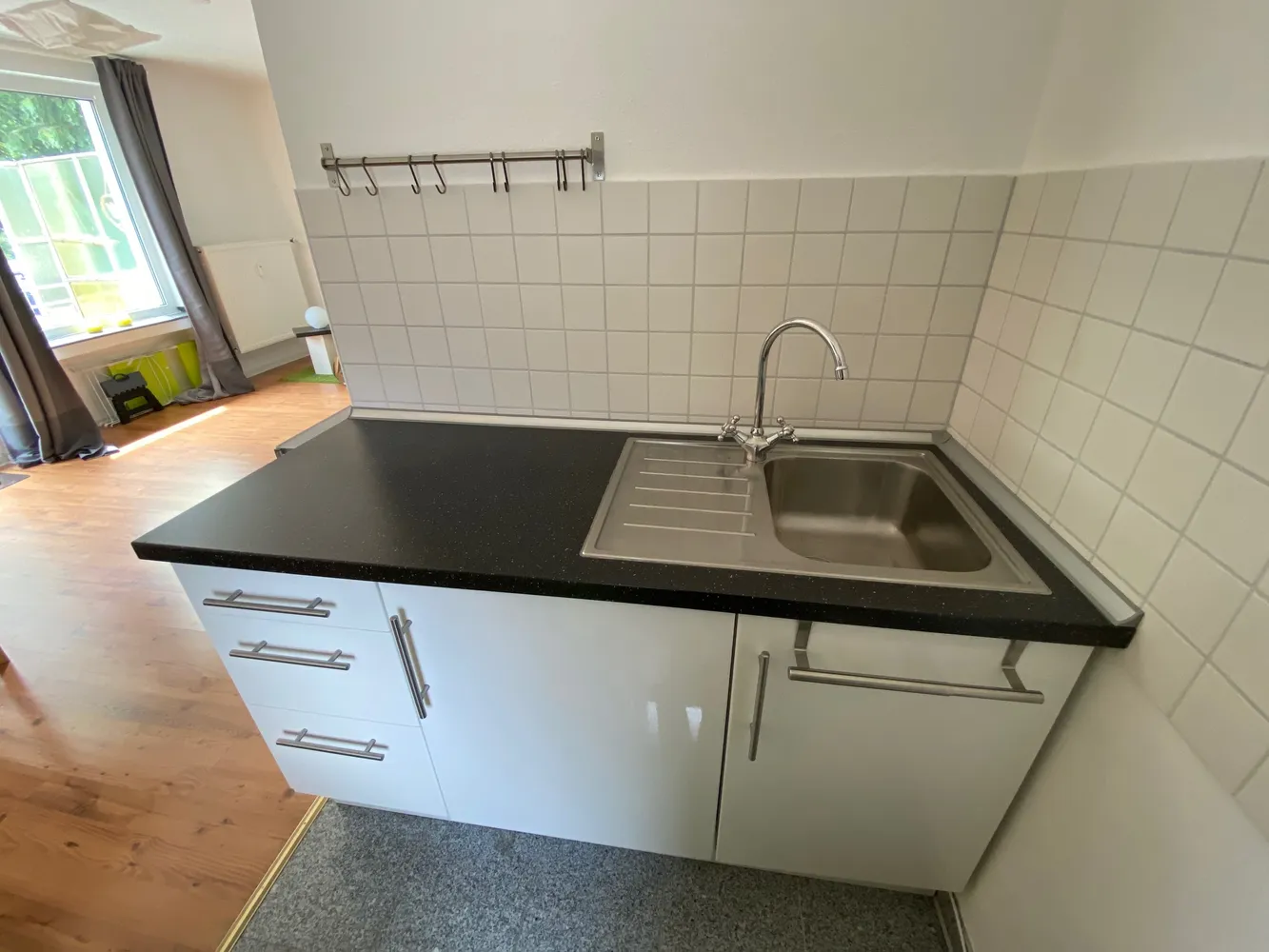 1 Zimmer Wohnung mit 27 m² in Düsseldorf – Bild 2