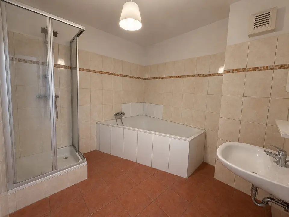 4 Zimmer Wohnung mit 140 m² in Nordhausen – Bild 10