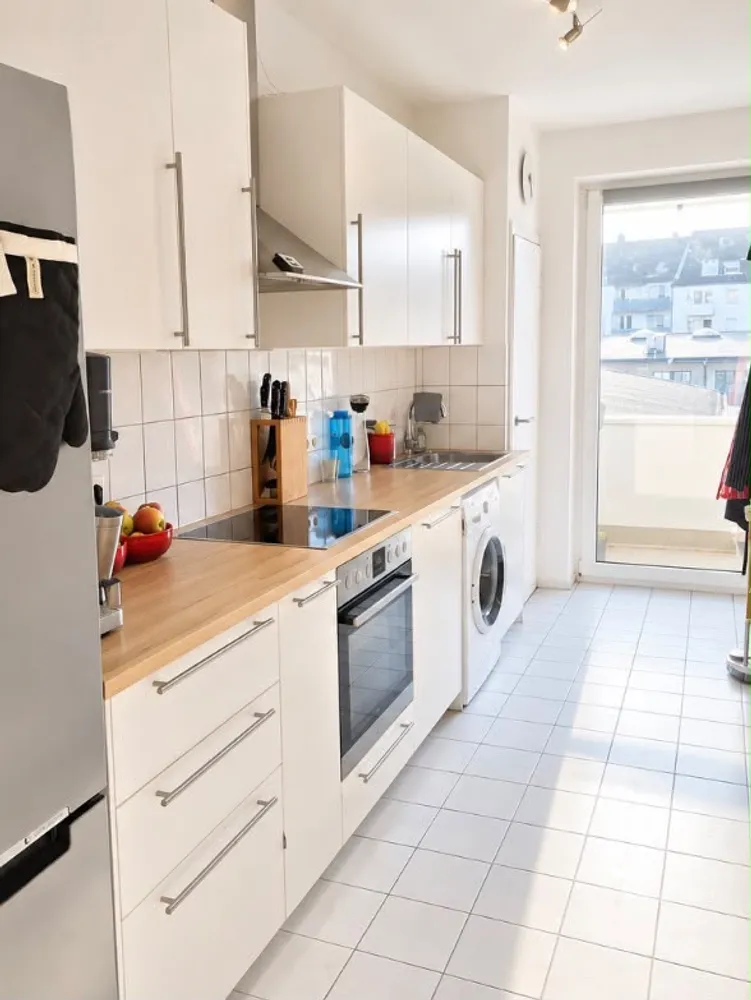 3 room apartment with 91 m² in Düsseldorf – Photo 3