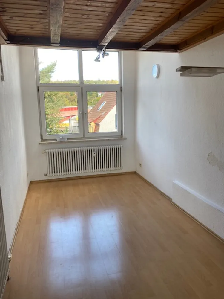 4 Zimmer Wohnung mit 90 m² in Karlsruhe – Bild 1