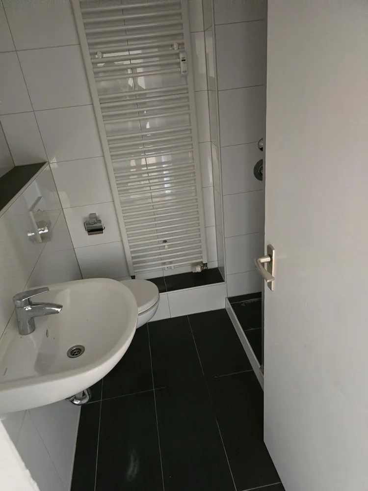 WG-Zimmer mit 74 m² in Düsseldorf – Bild 5