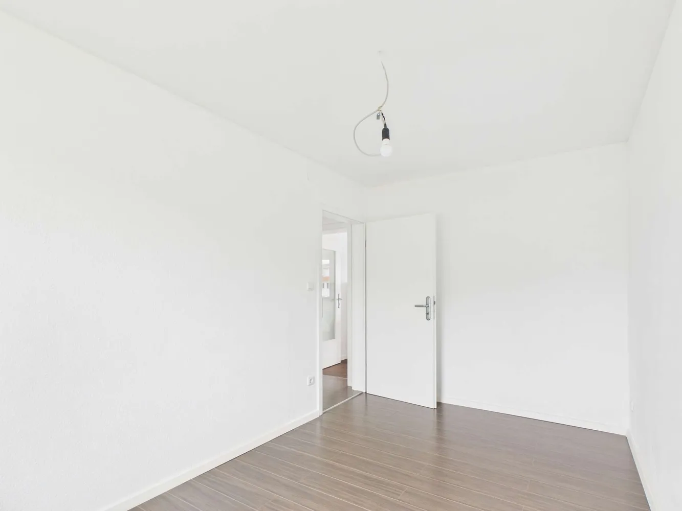 5 Zimmer Wohnung mit 105 m² in Nürnberg – Bild 6