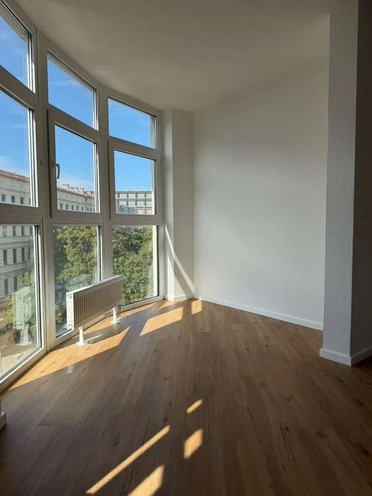 2 Zimmer Wohnung mit 67 m² in Berlin – Bild 2