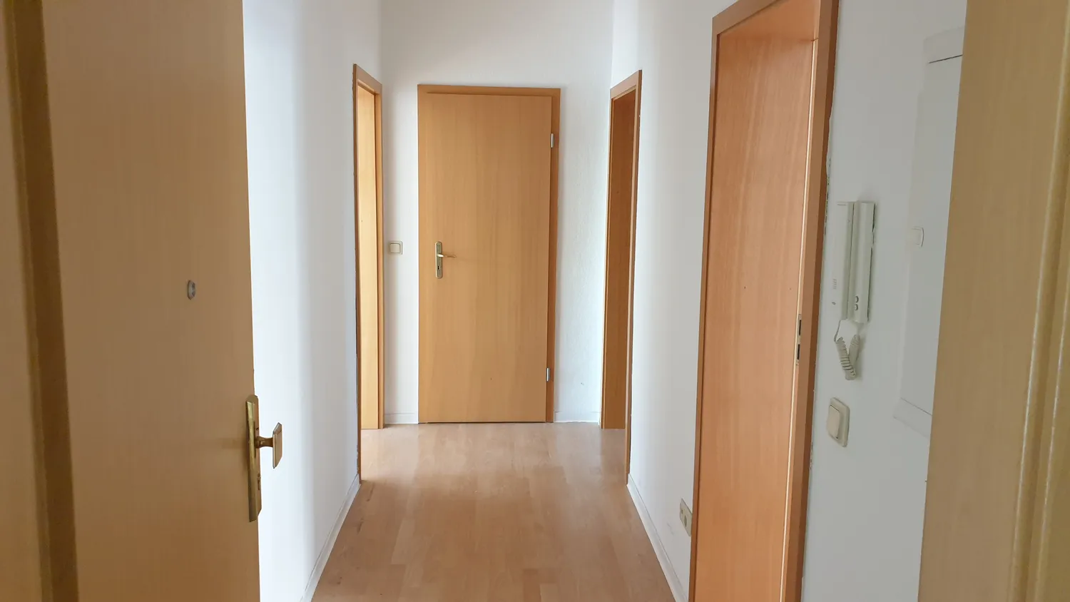 2 Zimmer Wohnung mit 65 m² in Merseburg – Bild 3