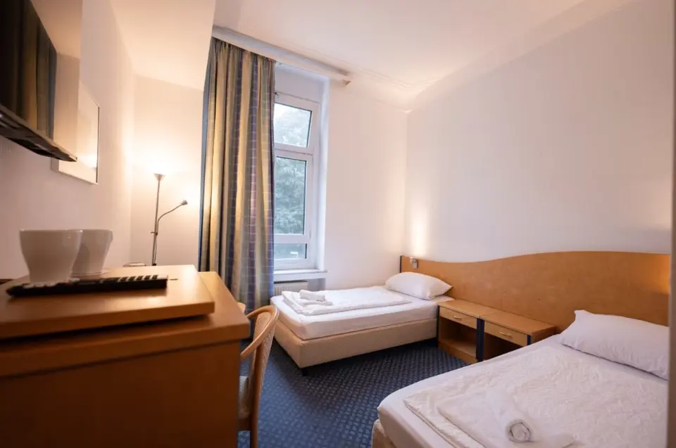 WG-Zimmer mit 12 m² in Pulheim – Bild 1