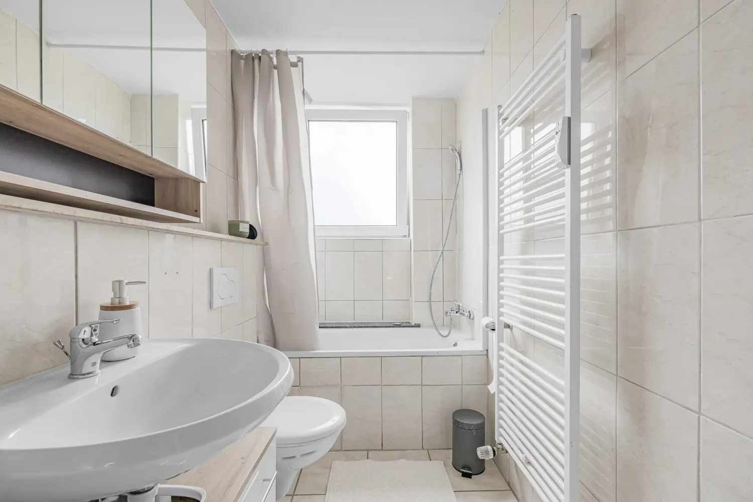 Shared room with 17 m² in Munich – Photo 3
