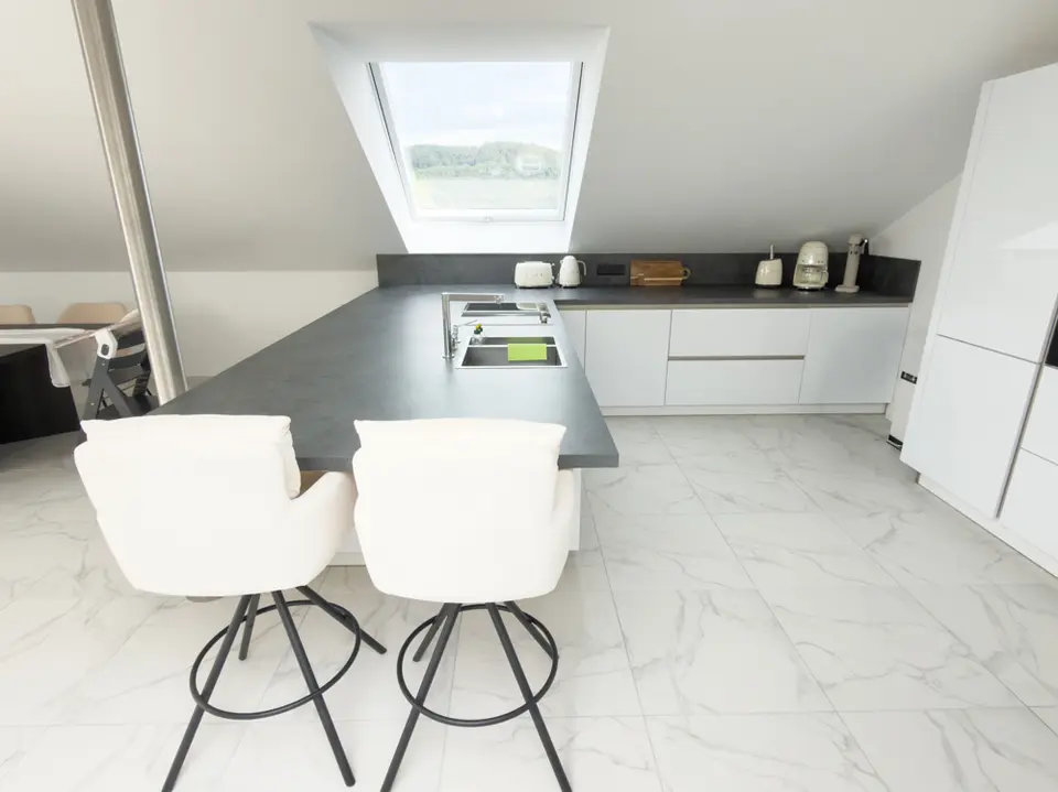 2 Zimmer Wohnung mit 93 m² in Sonneberg – Bild 7