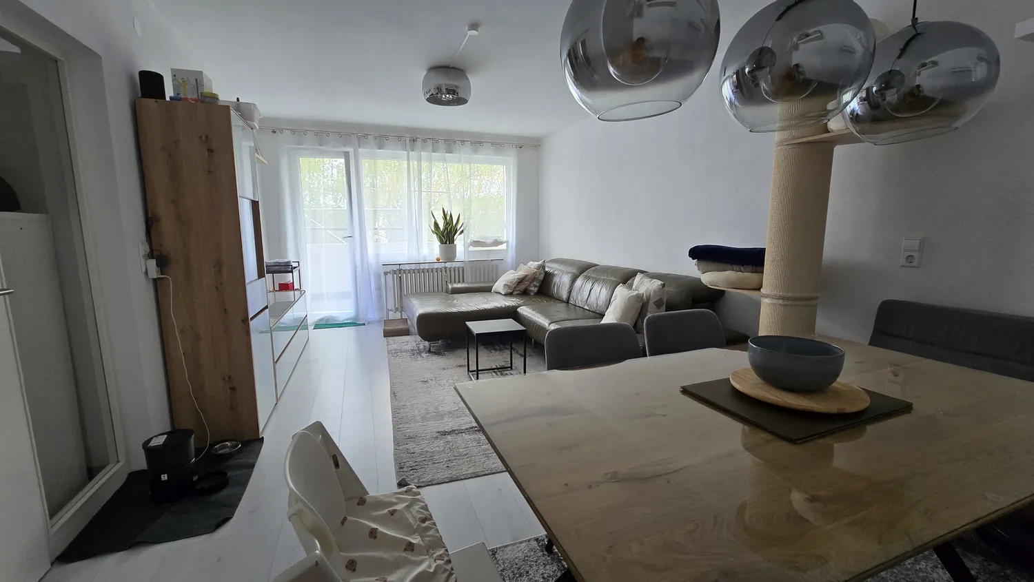 3 Zimmer Wohnung mit 72 m² in Köln – Bild 2