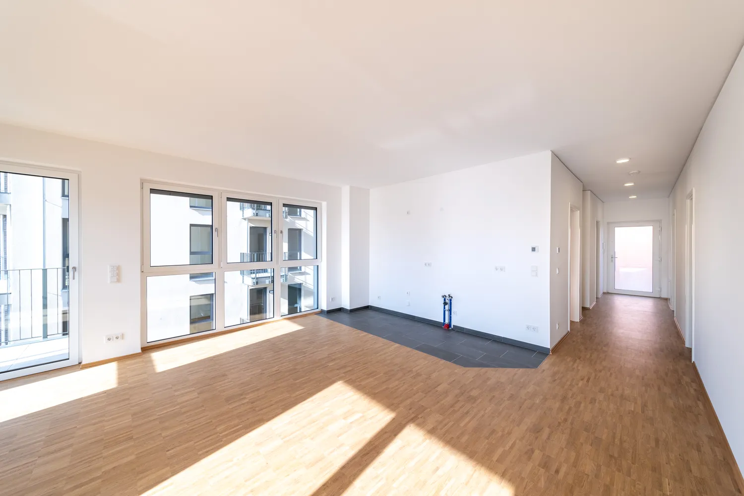 5 Zimmer Wohnung mit 114 m² in Halle (Saale) – Bild 2