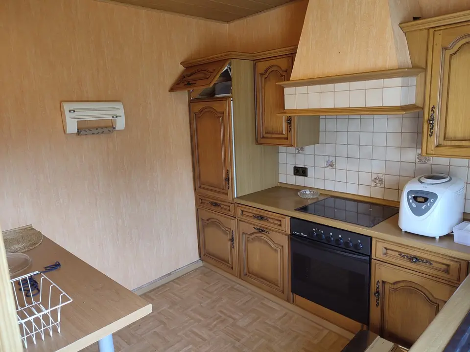 4 Zimmer Wohnung mit 180 m² in Saarbrücken – Bild 1
