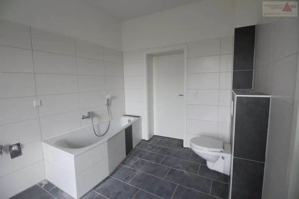 3 Zimmer Wohnung mit 98 m² in Aue-Bad Schlema – Bild 4