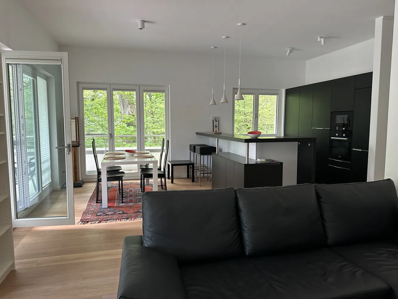 3 Zimmer Wohnung mit 113 m² in Hamburg – Bild 2