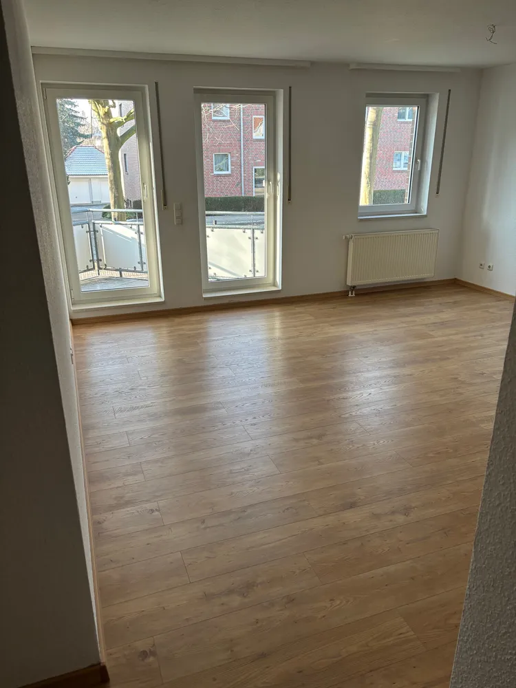 2 Zimmer Wohnung mit 60 m² in Bitterfeld-Wolfen – Bild 1