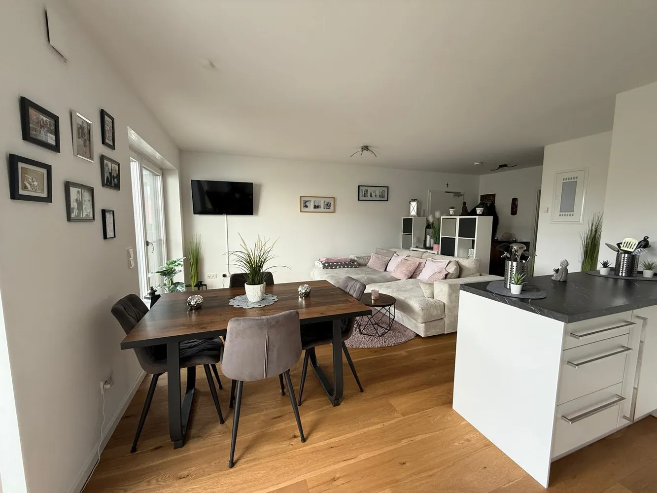 2 Zimmer Wohnung mit 56 m² in Wiesbaden – Bild 6