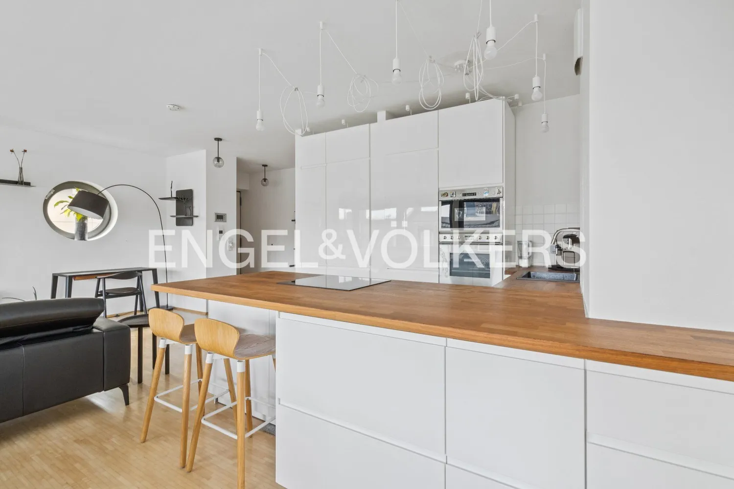 2 Zimmer Wohnung mit 75 m² in Frankfurt am Main – Bild 6