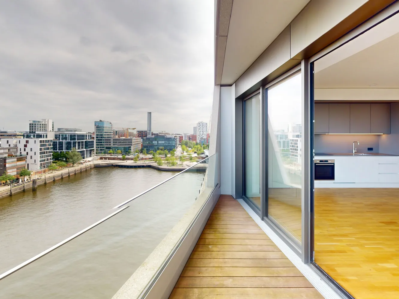 3 Zimmer Wohnung mit 117 m² in Hamburg – Bild 1