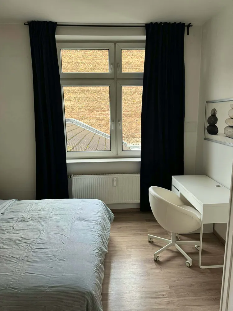 WG-Zimmer mit 20 m² in Köln – Bild 1
