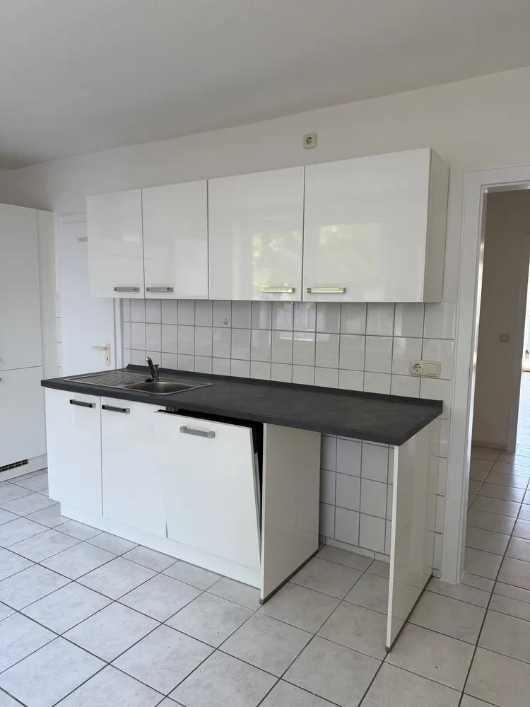 3 Zimmer Wohnung mit 98 m² in Aachen – Bild 3