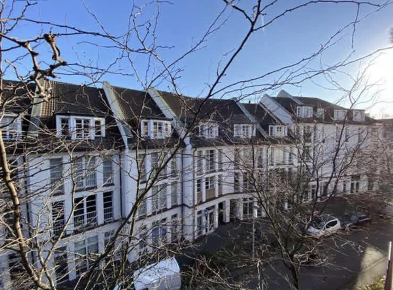 2 Zimmer Wohnung mit 77 m² in Bonn – Bild 3