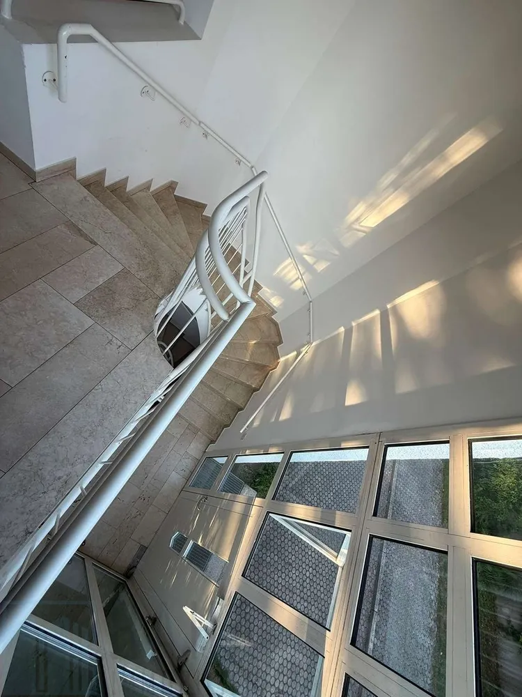 2 Zimmer Wohnung mit 69 m² in München – Bild 8