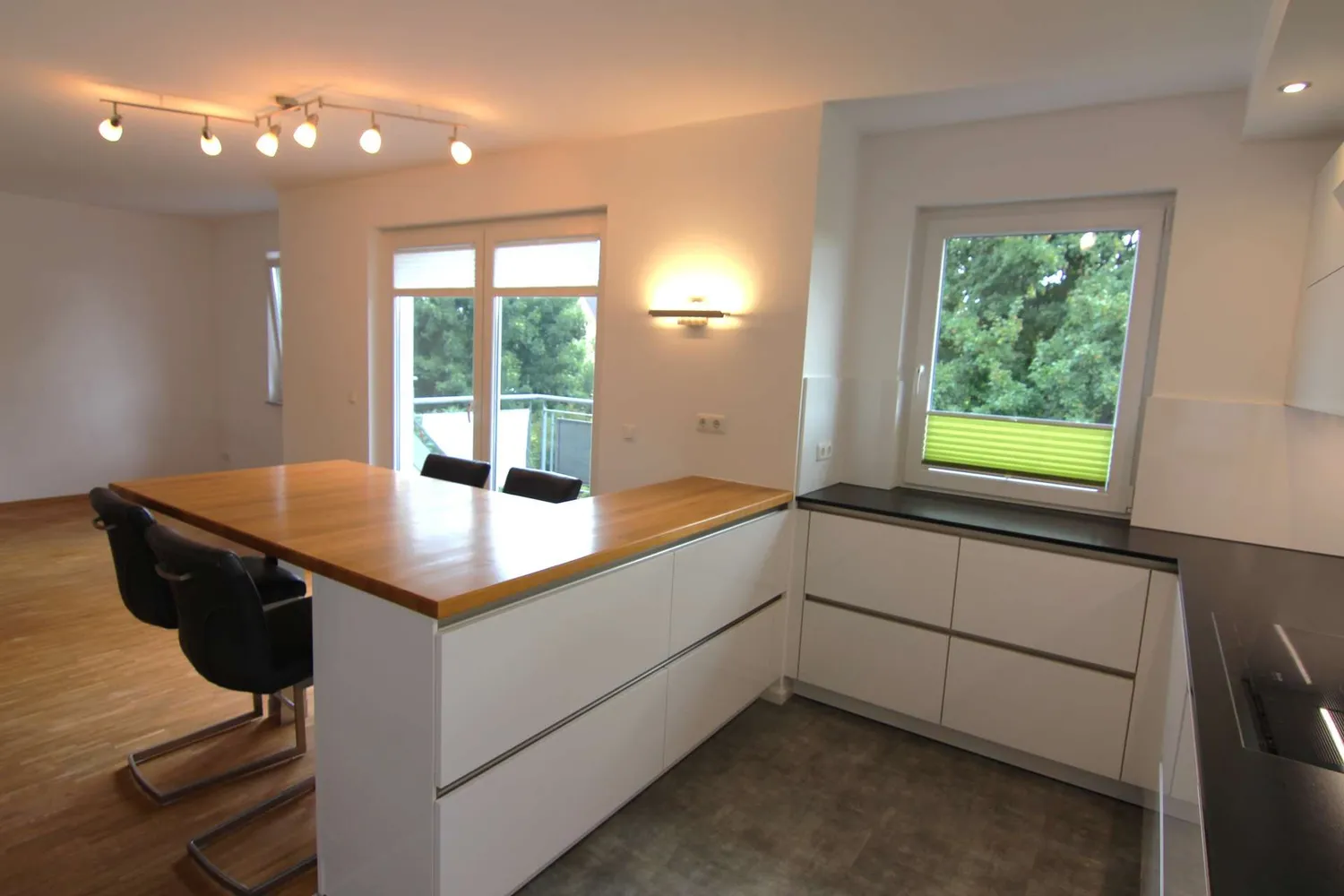 4 Zimmer Wohnung mit 106 m² in Köln – Bild 12